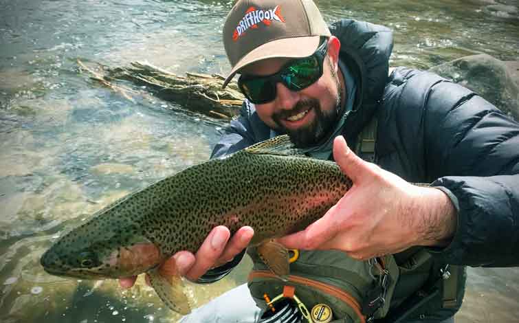  Womens Animus River Colorado Fly Fishing V-Neck T